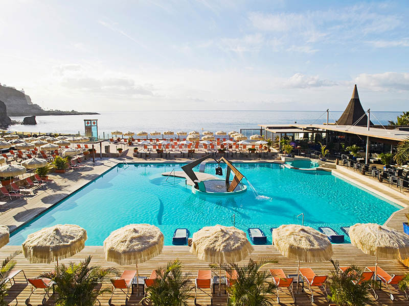 Sunprime Riviera Beach Suites and Spa
